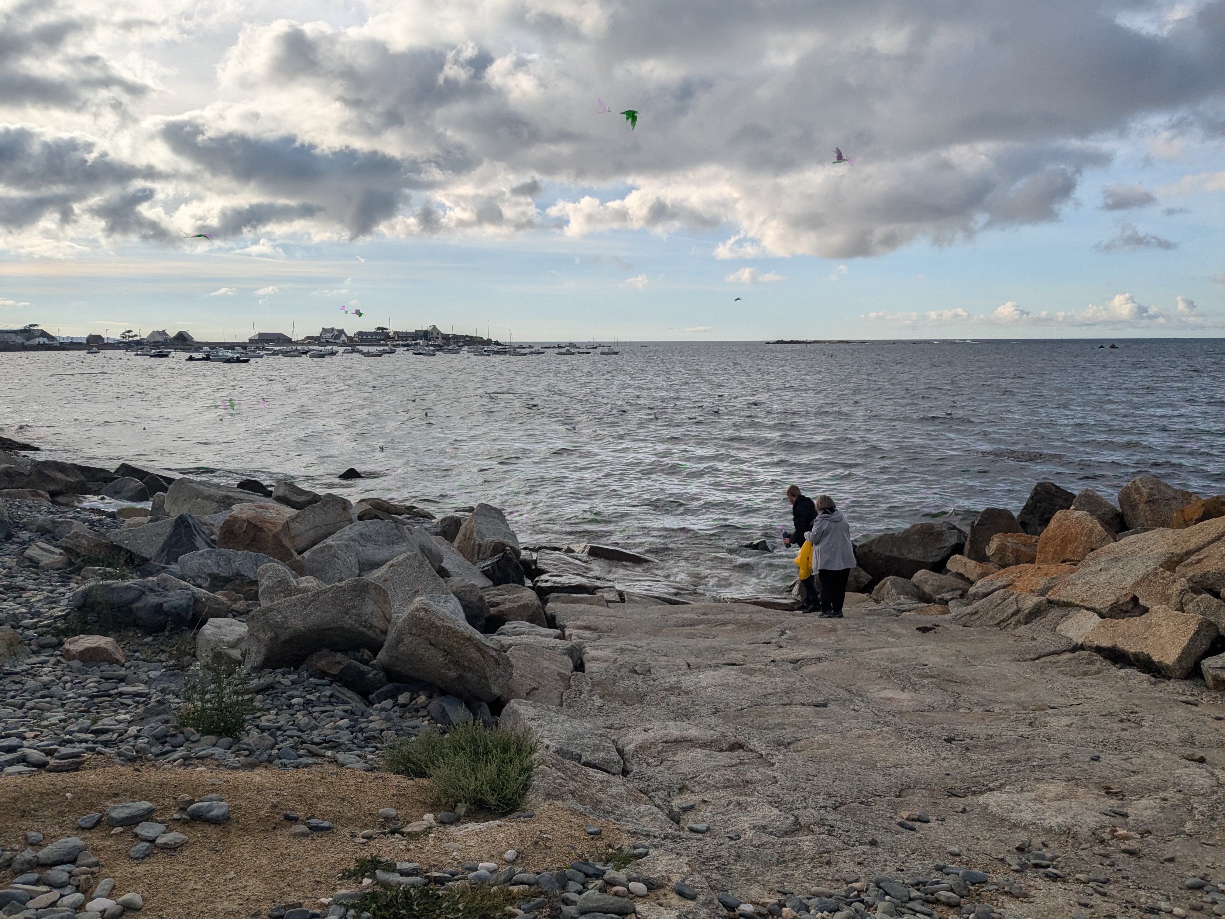 L'arrivée à la plage face au camping municipal de Locquémeau